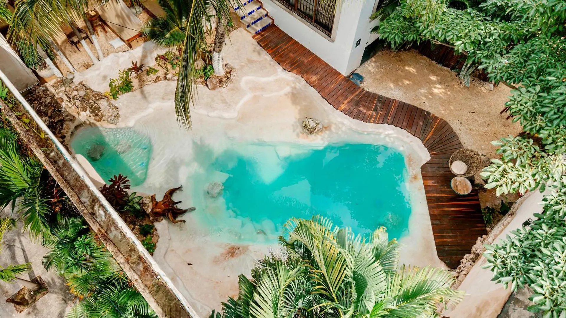 Mezcal Hotel Cancún