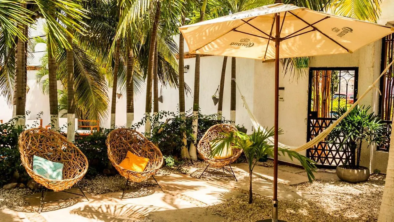 Mezcal Hotel Cancun 4*,